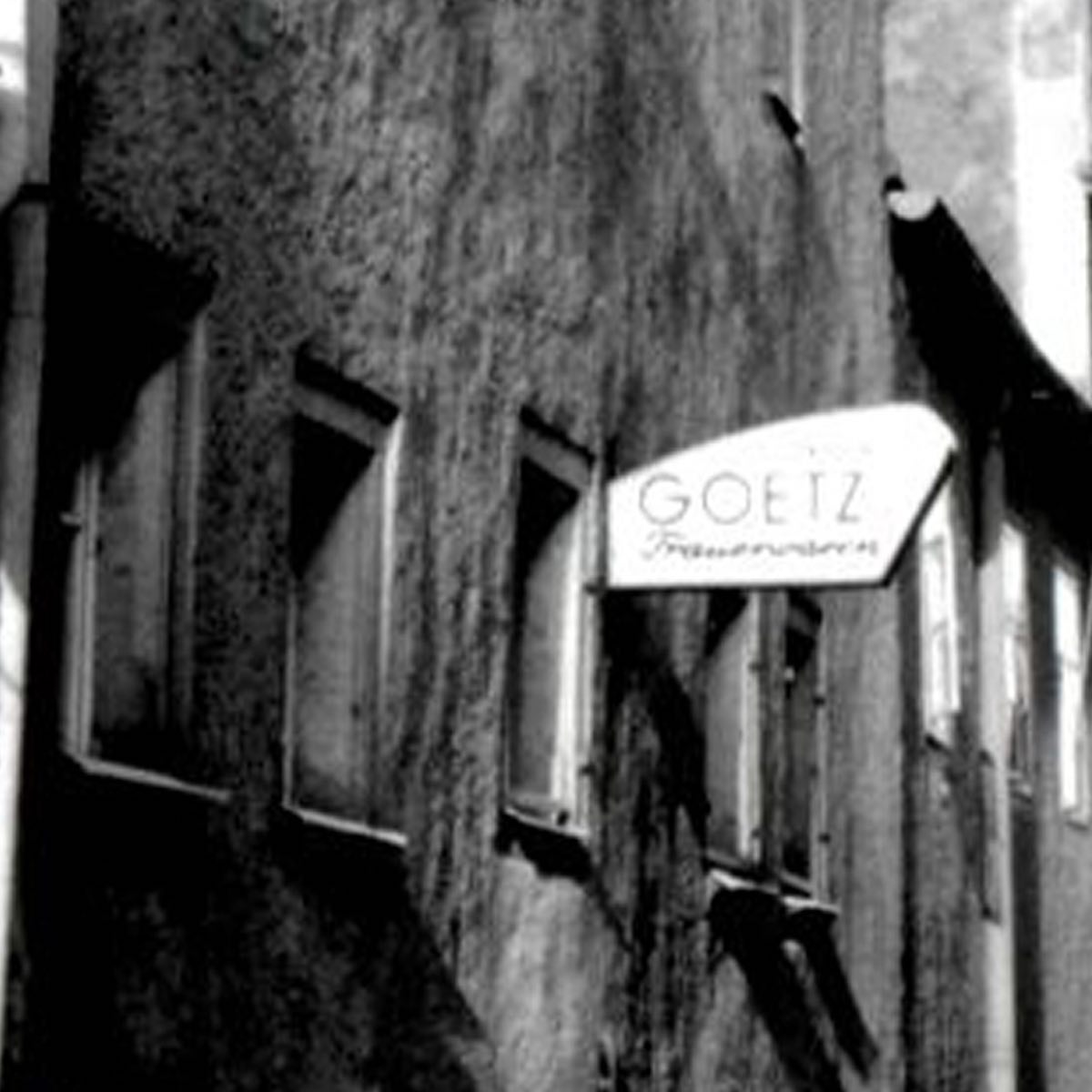 Trauerwaren seit über 170 Jahren! Made in Germany - Regensburg
